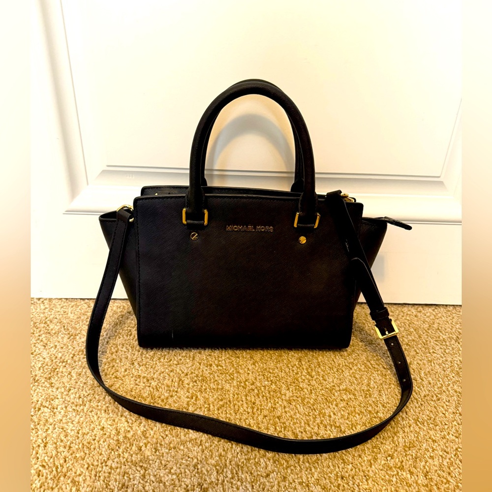 Michael Kors Selma handbag